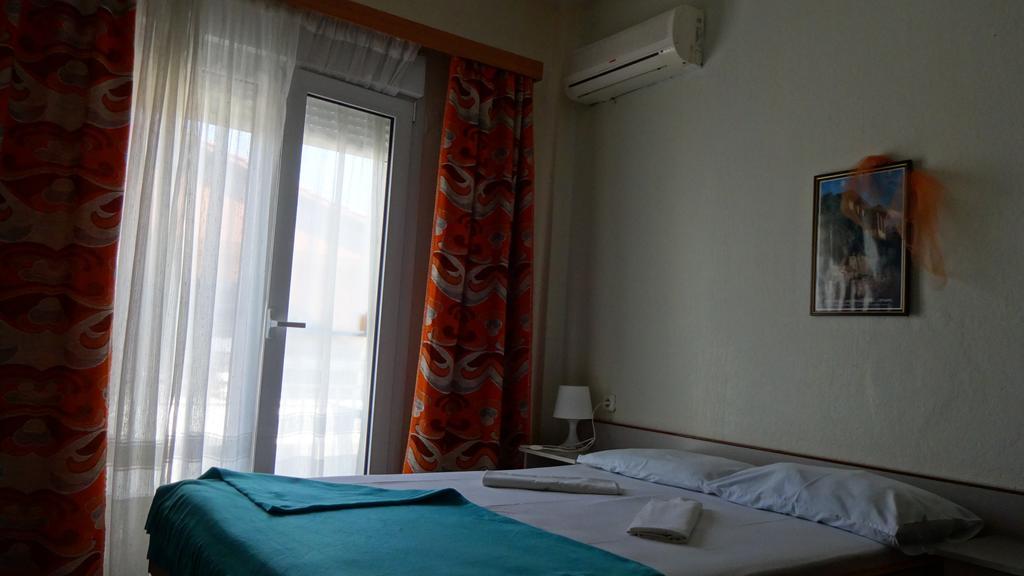 Hotel Dias Apartment Makrigialos Pokoj fotografie